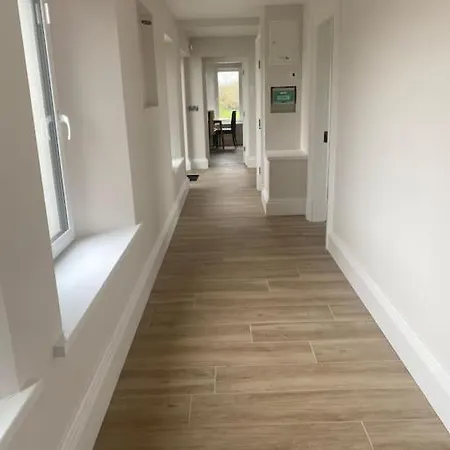 Scotsland House - Luxurious Country Getaway * Wexford