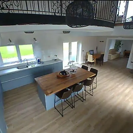 Scotsland House - Luxurious Country Getaway Wexford